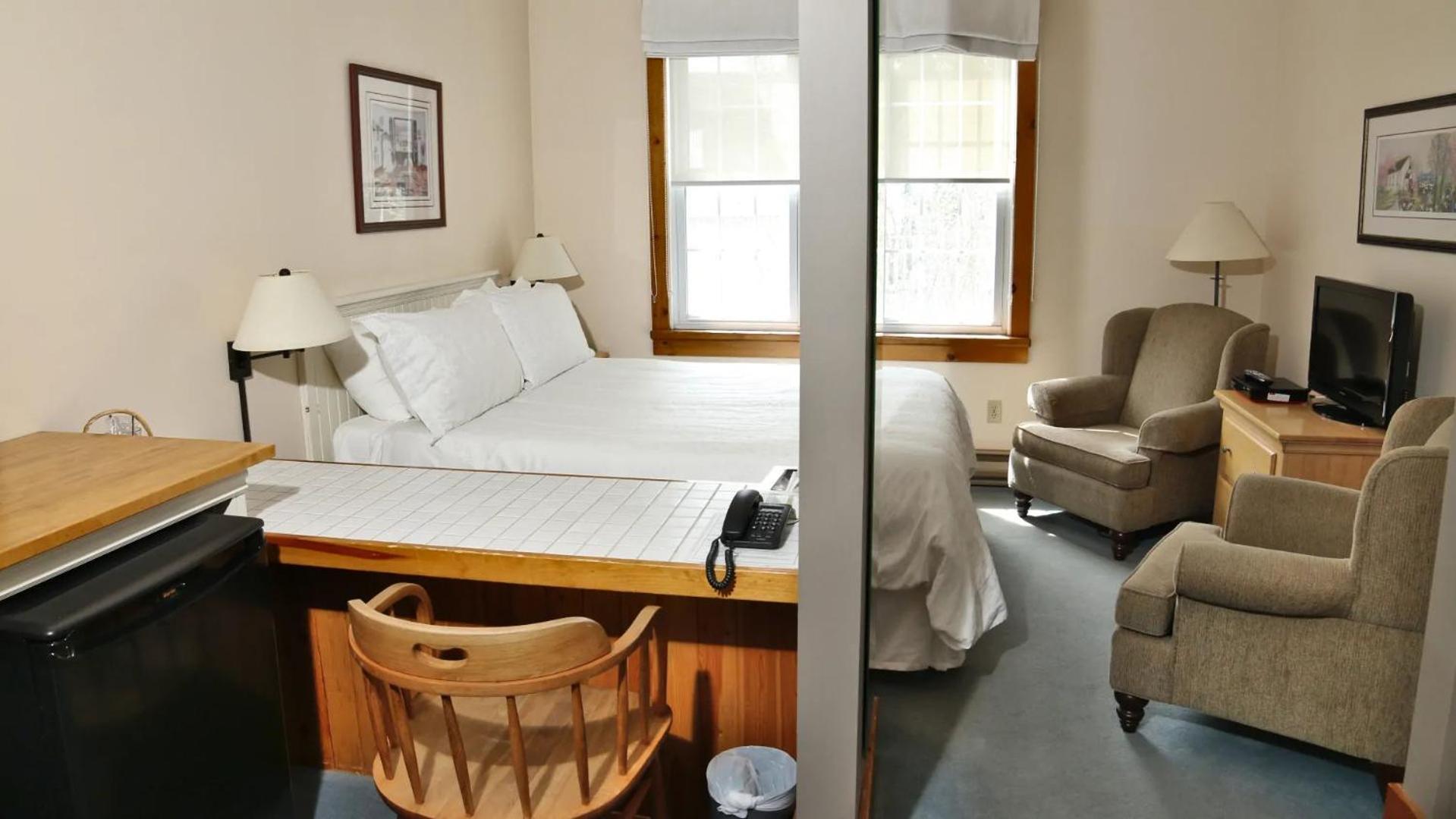 Kettle Creek Inn Port Stanley Exteriör bild