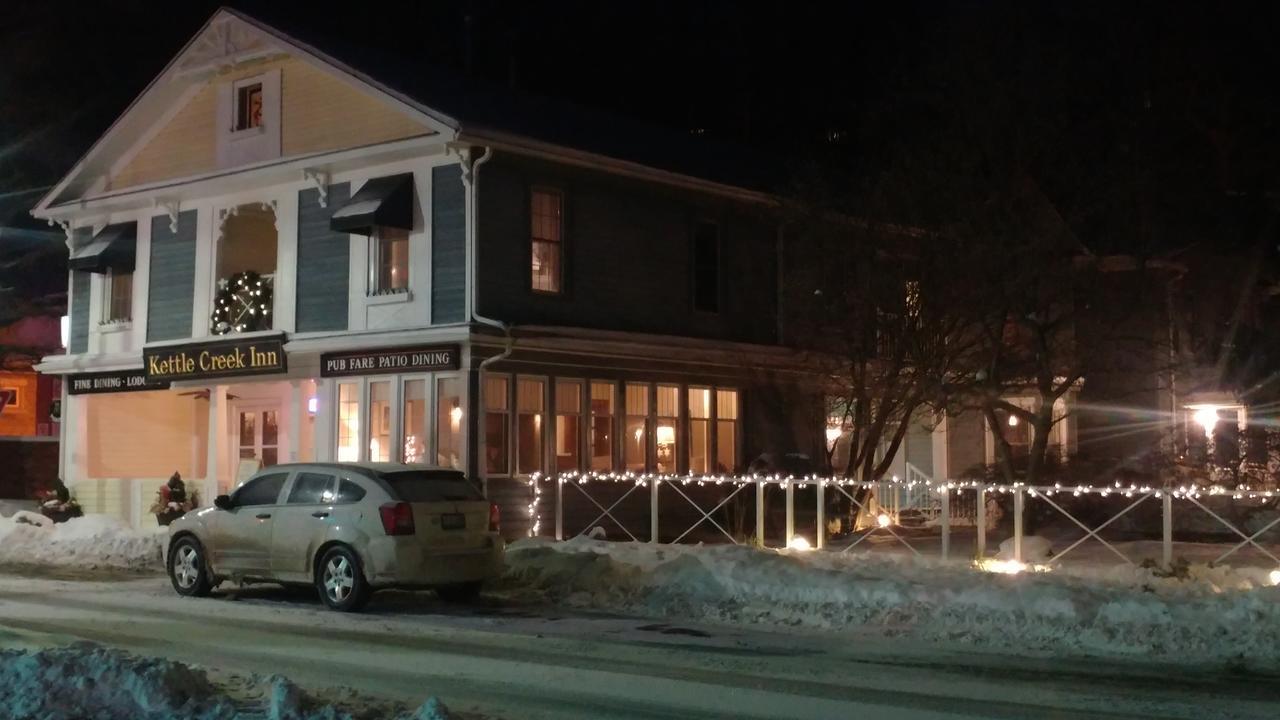 Kettle Creek Inn Port Stanley Exteriör bild