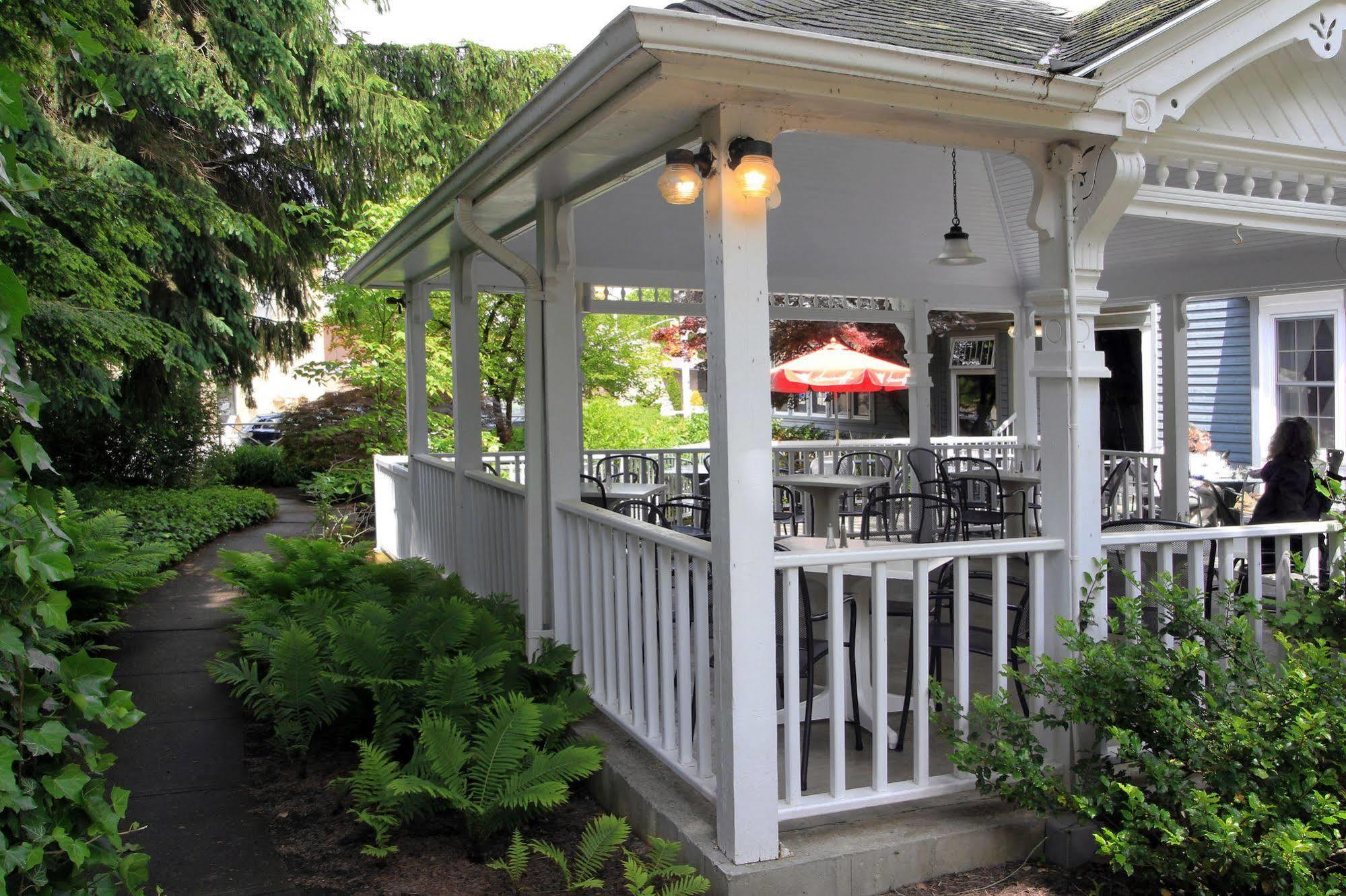 Kettle Creek Inn Port Stanley Exteriör bild